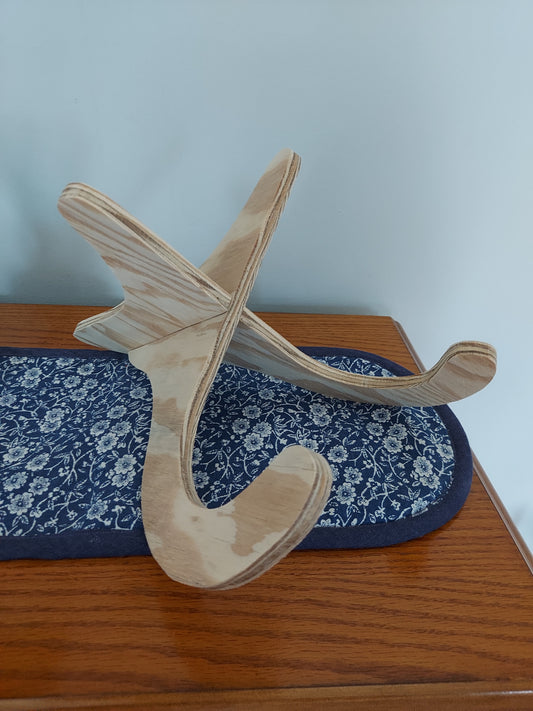 Wood Ukulele Stand