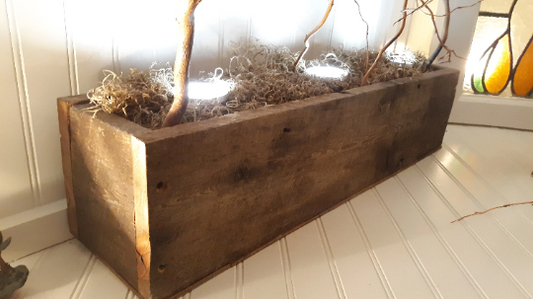 Barn board flower box