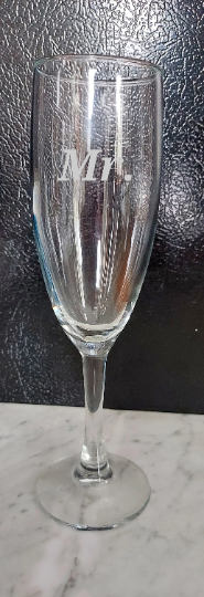 Personalized etching glasses