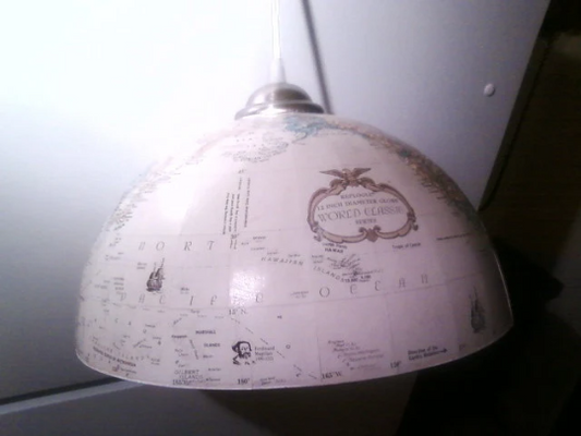 World Globe Light