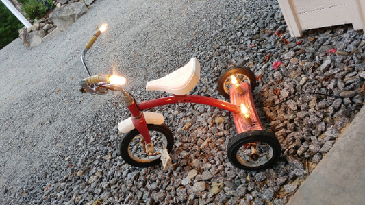 Tricycle lamp