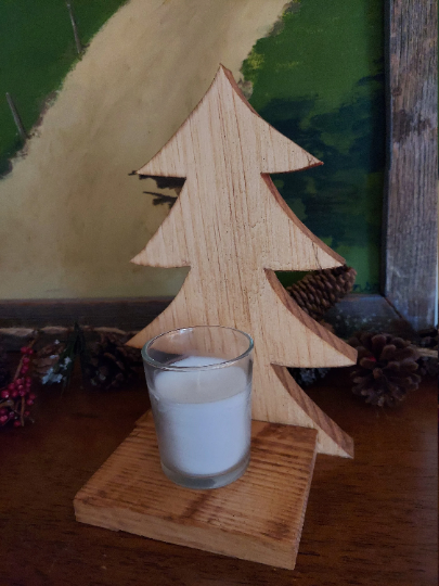 Wood Christmas tree votive light